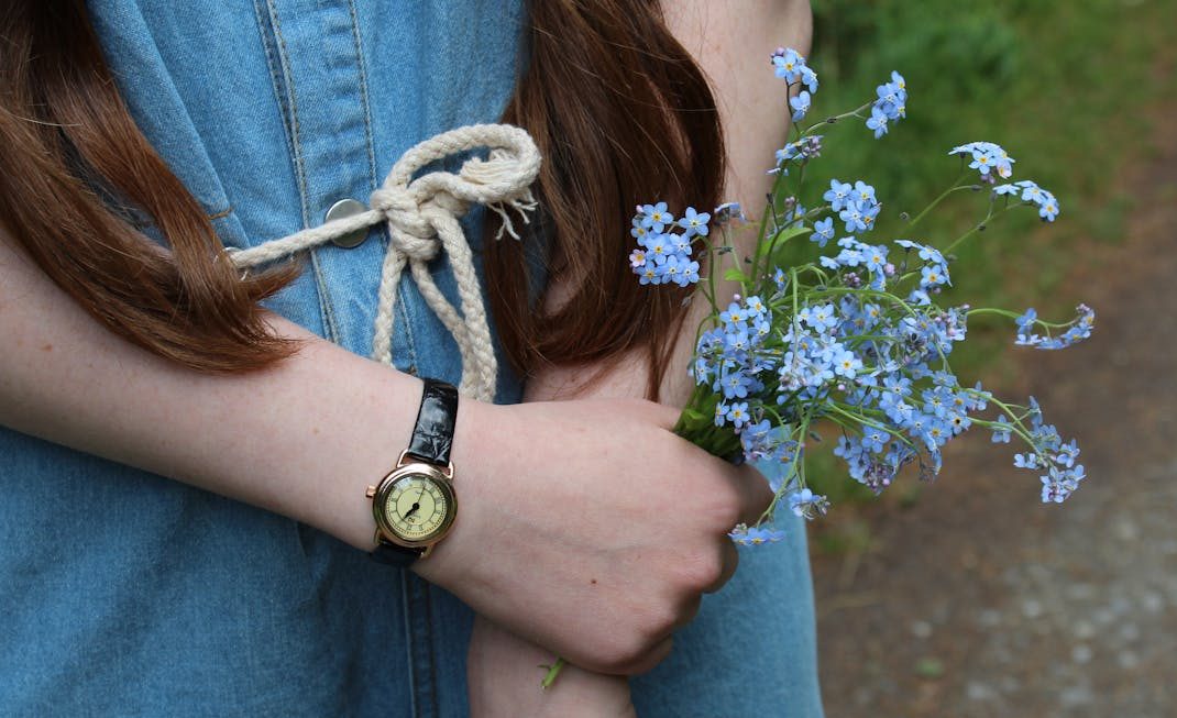 How to forget someone you love deeply